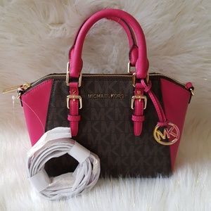 MICHAEL Michael Kors Ciara Md Messenger